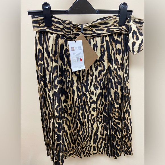 Burberry Pleated Leopard Print Stretch Silk Skirt - Picture 8 of 8